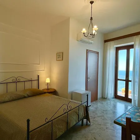 Bed & Breakfast Residenza Porta Di Mare
