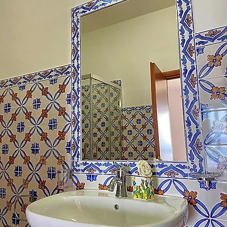 Residenza Porta Di Mare Couette-café Castellabate