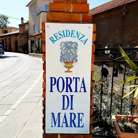 Bed & Breakfast Residenza Porta Di Mare